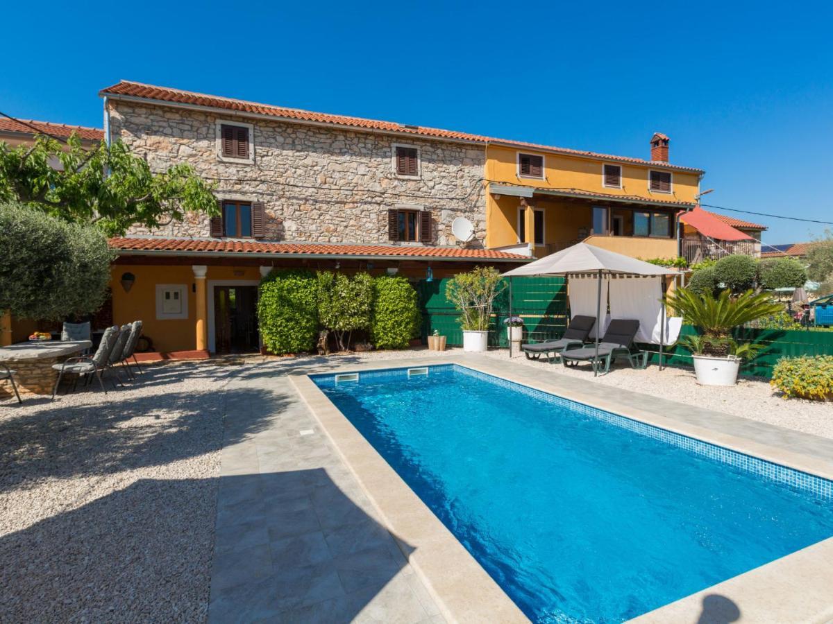 Holiday Home Villa Lucky By Interhome Бъртонигла Екстериор снимка