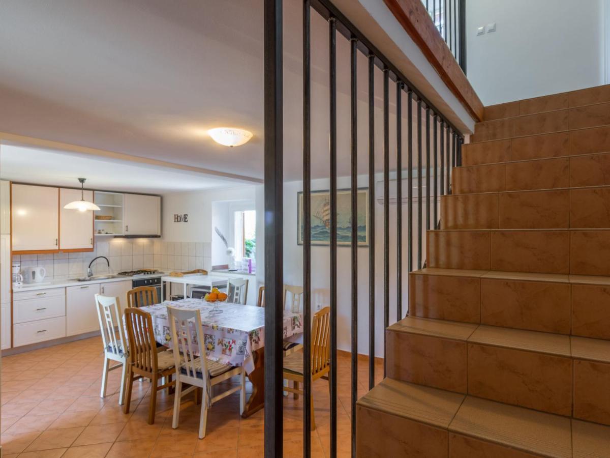 Holiday Home Villa Lucky By Interhome Бъртонигла Екстериор снимка