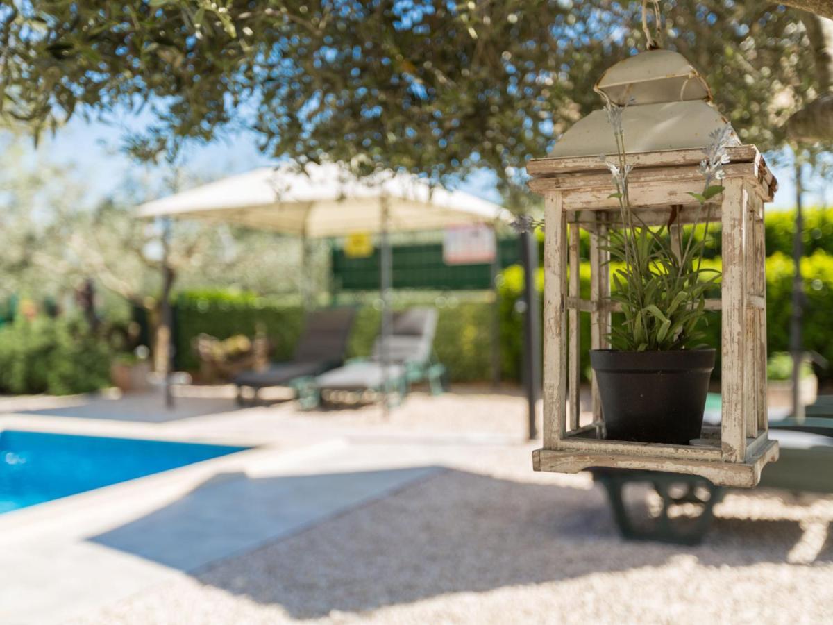 Holiday Home Villa Lucky By Interhome Бъртонигла Екстериор снимка
